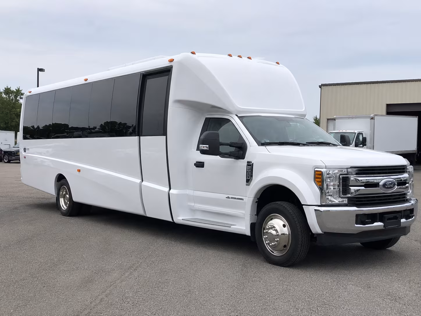 visalia wedding transportation